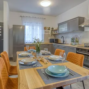Ferienhaus Mario & Ana House, Pićan